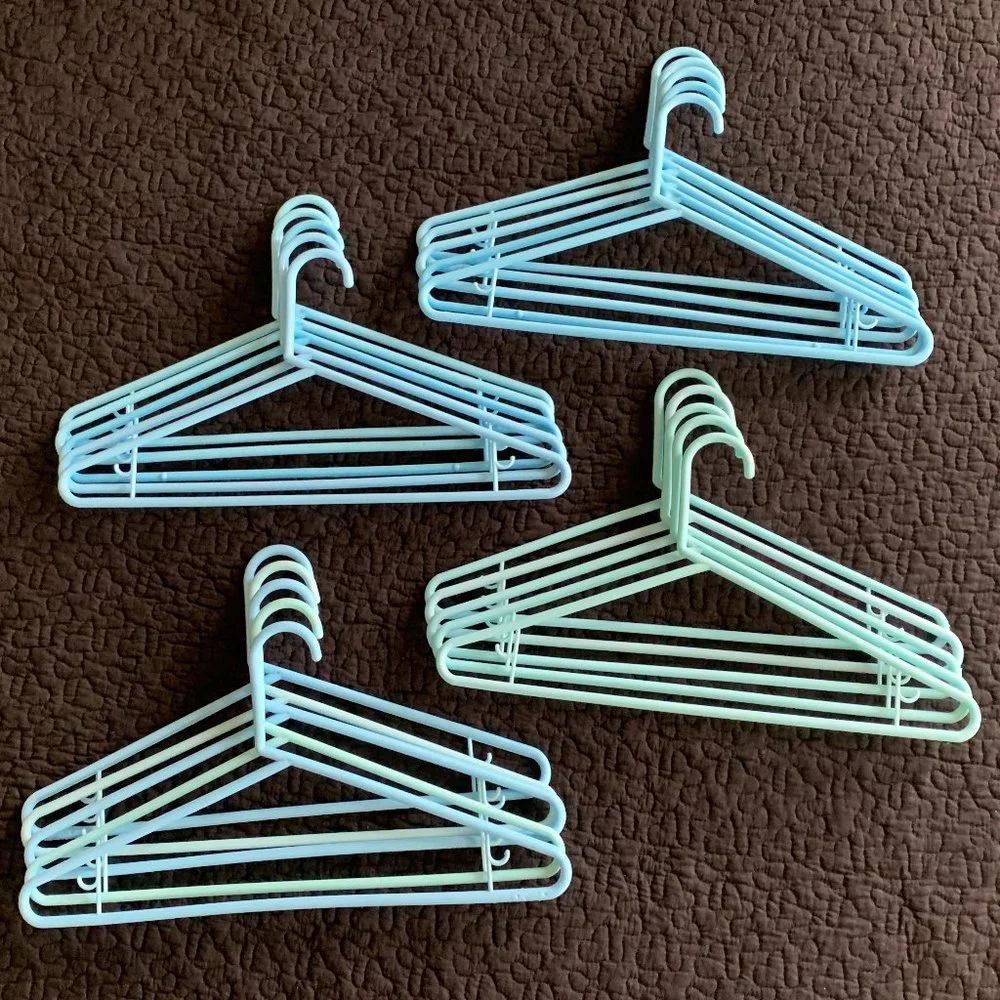 PREMIUM Plastic Clothes Hangers 20 Pc Blue Heavy Duty Durable